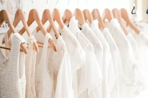 新衣服怎么洗不掉色？只有10%的人做對了！紡織專家揭秘正確洗滌法