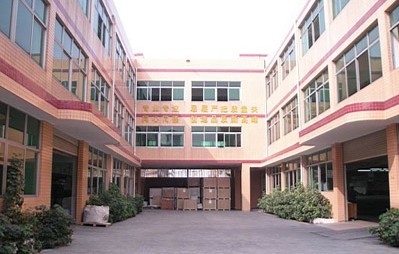 專業(yè)為客戶提供脫模、防銹、清洗、潤滑等注塑(壓鑄)模具護(hù)理潤滑產(chǎn)品技術(shù)解決方案的優(yōu)質(zhì)服務(wù)商 。環(huán)保型產(chǎn)品:塑膠脫模劑、工模防銹劑、模具清洗劑、模具防銹劑、頂針,工廠,廠商-東莞市龍翔模具潤滑油